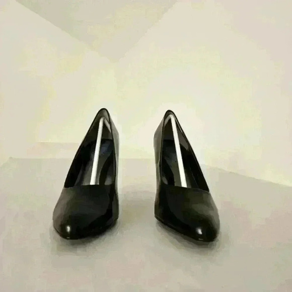NIB Genuine Leather Fitzwell Raquel Black Kid Leather Pumps 9.5 NIB - Picture 6 of 9